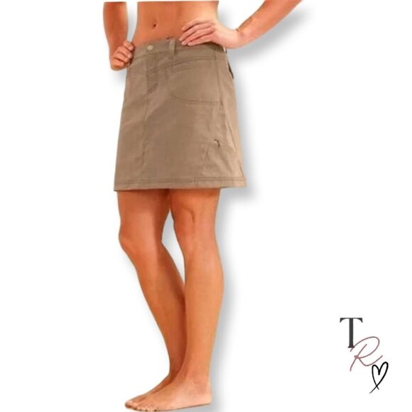 Athleta Active Quick Dry Dipper Casual Utility Skirt Skort in Tan Size 8 - Picture 1 of 12